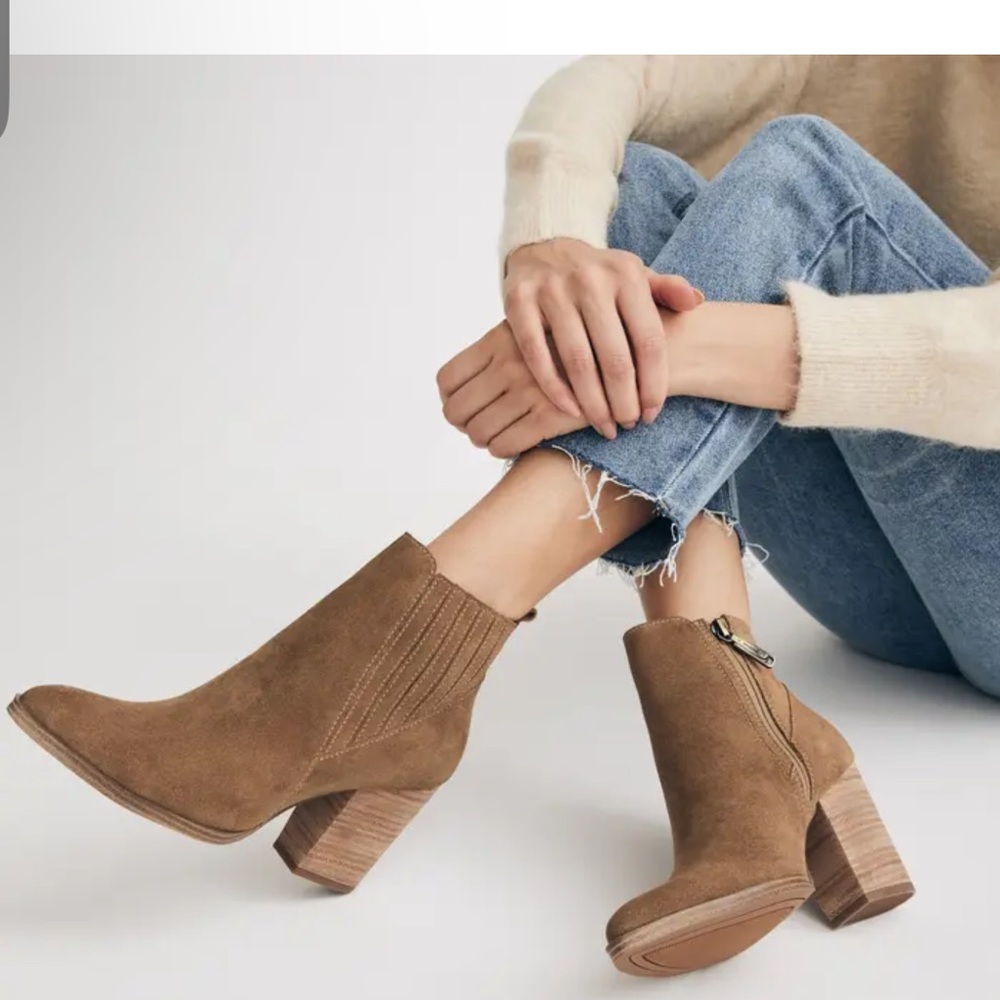 NWT Blondo Waterproof Ankle Boots
